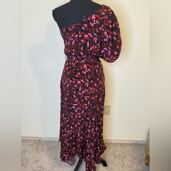 Santina Print Midi Dress in Multi Floral
KARINA GRIMALDI - Picture 4 of 10